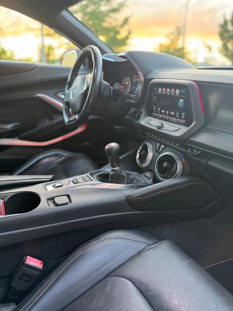 2017 Chevrolet Camaro 2SS - Photo 14