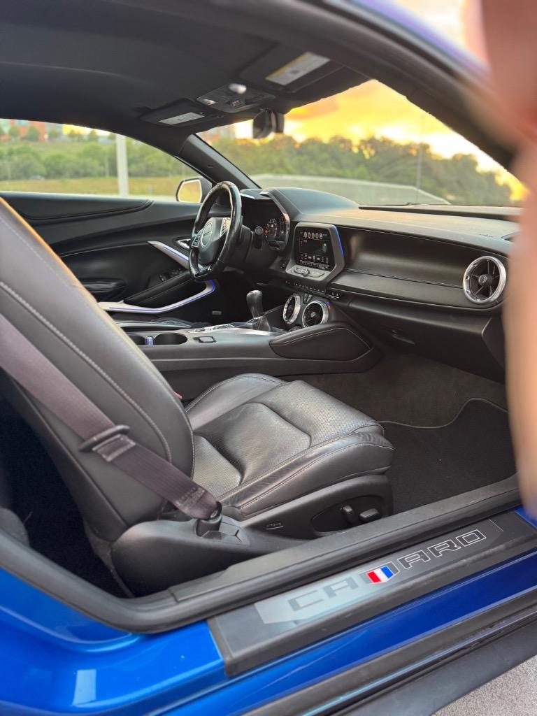 2017 Chevrolet Camaro 2SS - Photo 23