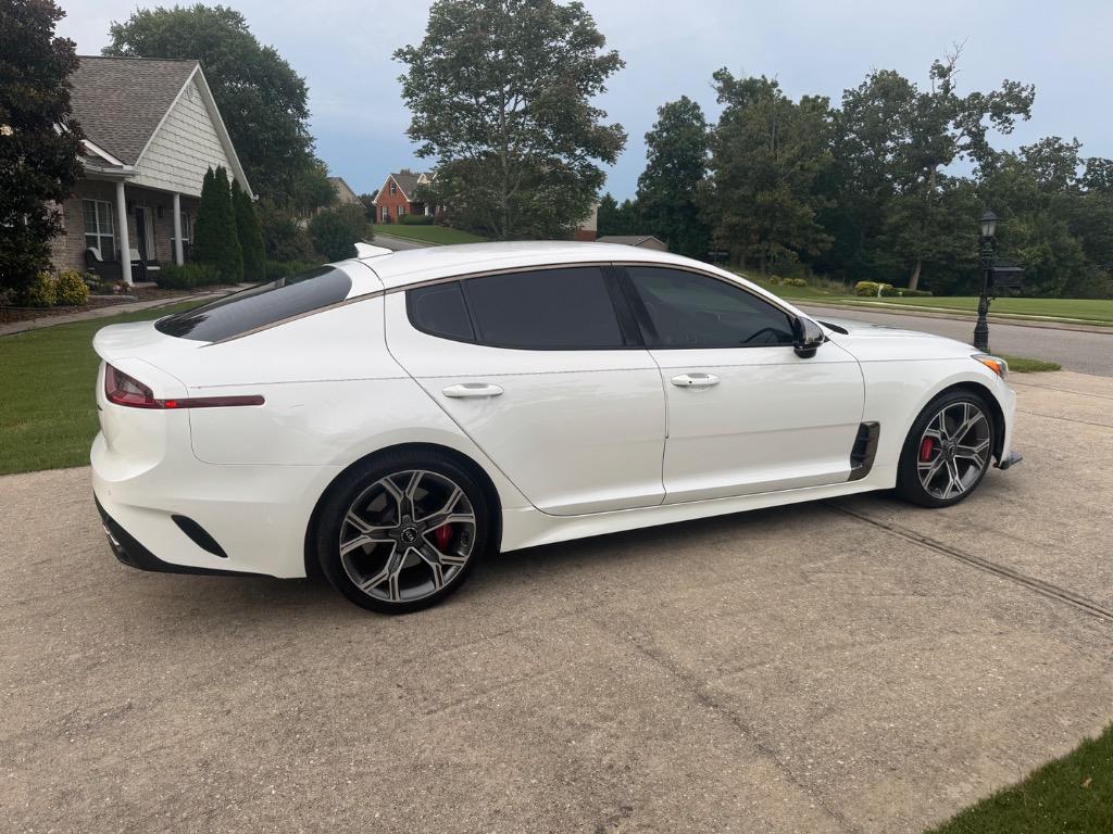 2019 Kia Stinger GT - Photo 6