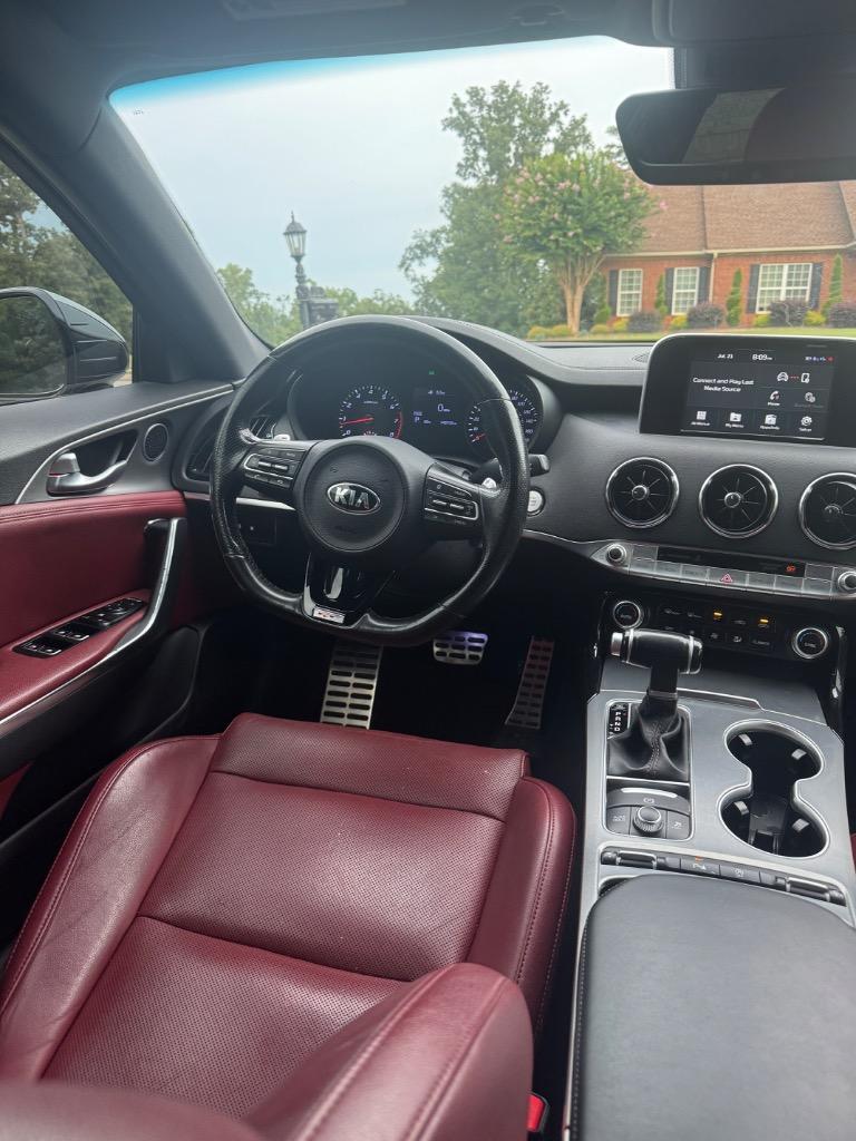 2019 Kia Stinger GT - Photo 15
