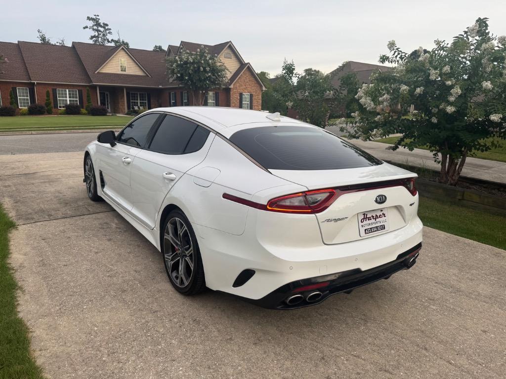 2019 Kia Stinger GT - Photo 9