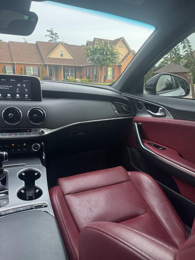 2019 Kia Stinger GT - Photo 17